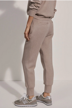 Load image into Gallery viewer, Slim Cuff Pant 27.5"