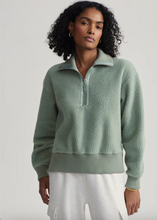 Load image into Gallery viewer, Varley Roselle Half Zip Fleece