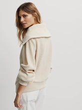 Load image into Gallery viewer, Varley Vine Pullover Top