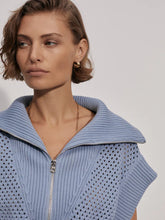 Load image into Gallery viewer, Varley Mila Half Zip Knit
