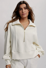 Load image into Gallery viewer, Varley Ramona Half Zip Top
