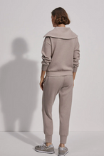 Load image into Gallery viewer, Yates Half Zip Sweat
