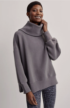 Load image into Gallery viewer, Varley Milton Sweat Top
