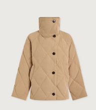 Load image into Gallery viewer, Evren Short Quilted Coat
