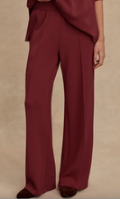 Load image into Gallery viewer, The Wide Leg Pant 28
