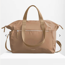 Load image into Gallery viewer, Varley Montlake weekend bag
