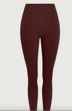 Load image into Gallery viewer, Varley FreeSoft High Rise Legging 25"
