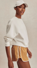 Load image into Gallery viewer, Tasmin Cropped Sweat - Zephyr Mauve
