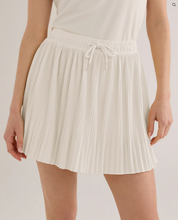 Load image into Gallery viewer, Davina High Rise Skort 15

