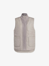 Load image into Gallery viewer, Varley Covey reversible Quilt Gilet
