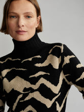 Load image into Gallery viewer, Varley - Boyd Merino Turtleneck Knit
