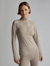 Load image into Gallery viewer, Varley Always Warm Base Layer Half-Zip
