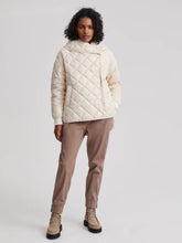 Load image into Gallery viewer, Varley Foster Quilt Jacket | Buy Pilates Clothing Online
