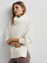 Load image into Gallery viewer, Varley Milton Sweat top | Buy Pilates Clothing Online
